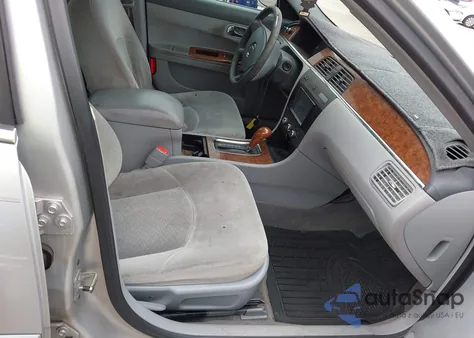 2005 Buick Lacrosse Cx z USA, uszkodzony, nr VIN 2G4WC532151302190